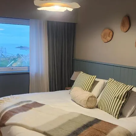 Doonmore Hotel, Bar & Restaurant 2*